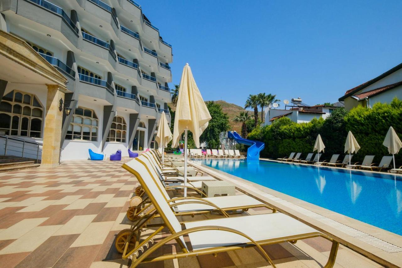 Club Selen Icmeler Hotel Bagian luar foto