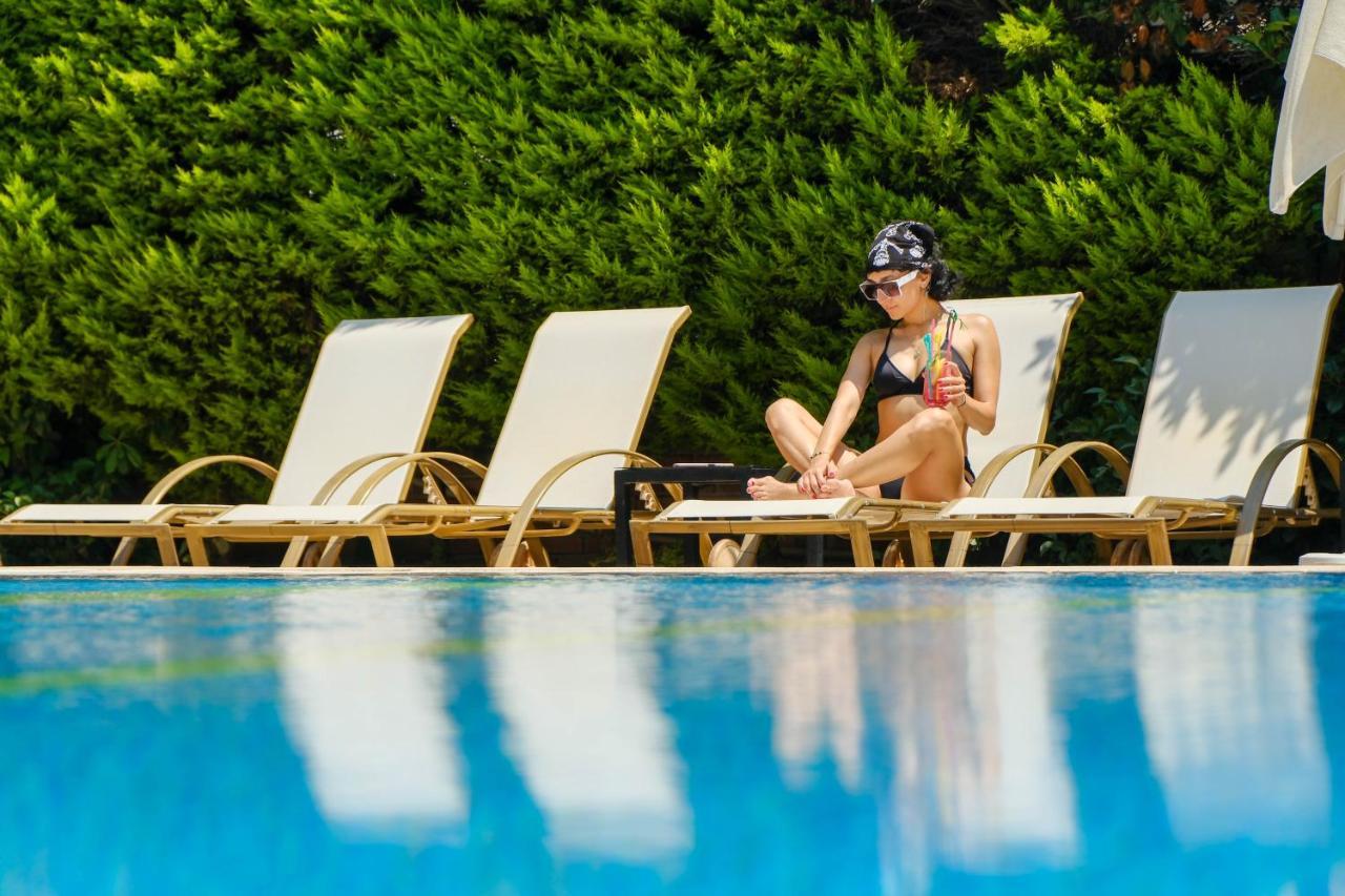 Club Selen Icmeler Hotel Bagian luar foto