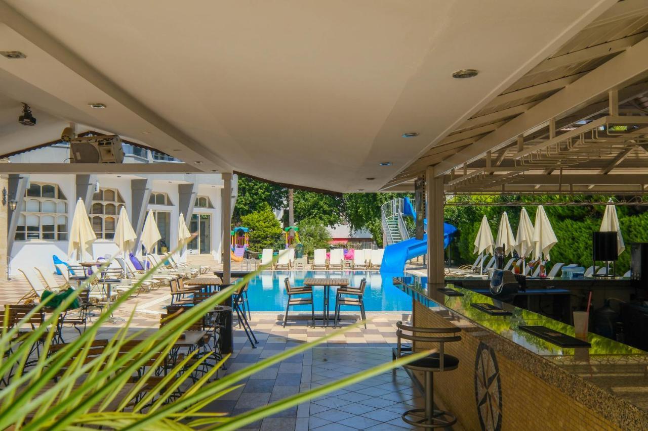 Club Selen Icmeler Hotel Bagian luar foto