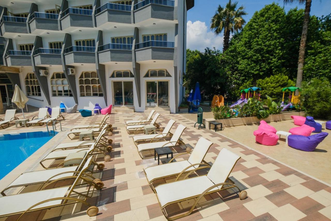 Club Selen Icmeler Hotel Bagian luar foto