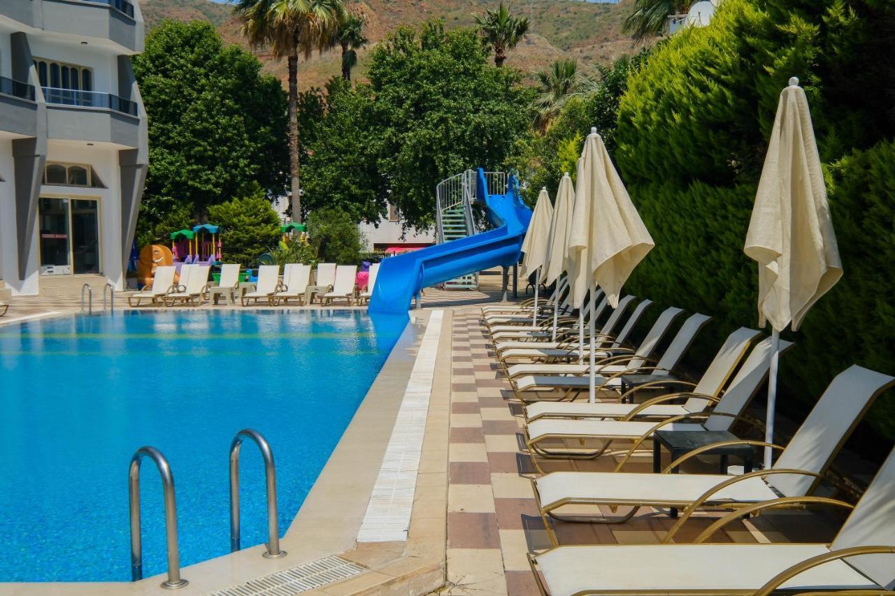 Club Selen Icmeler Hotel Bagian luar foto