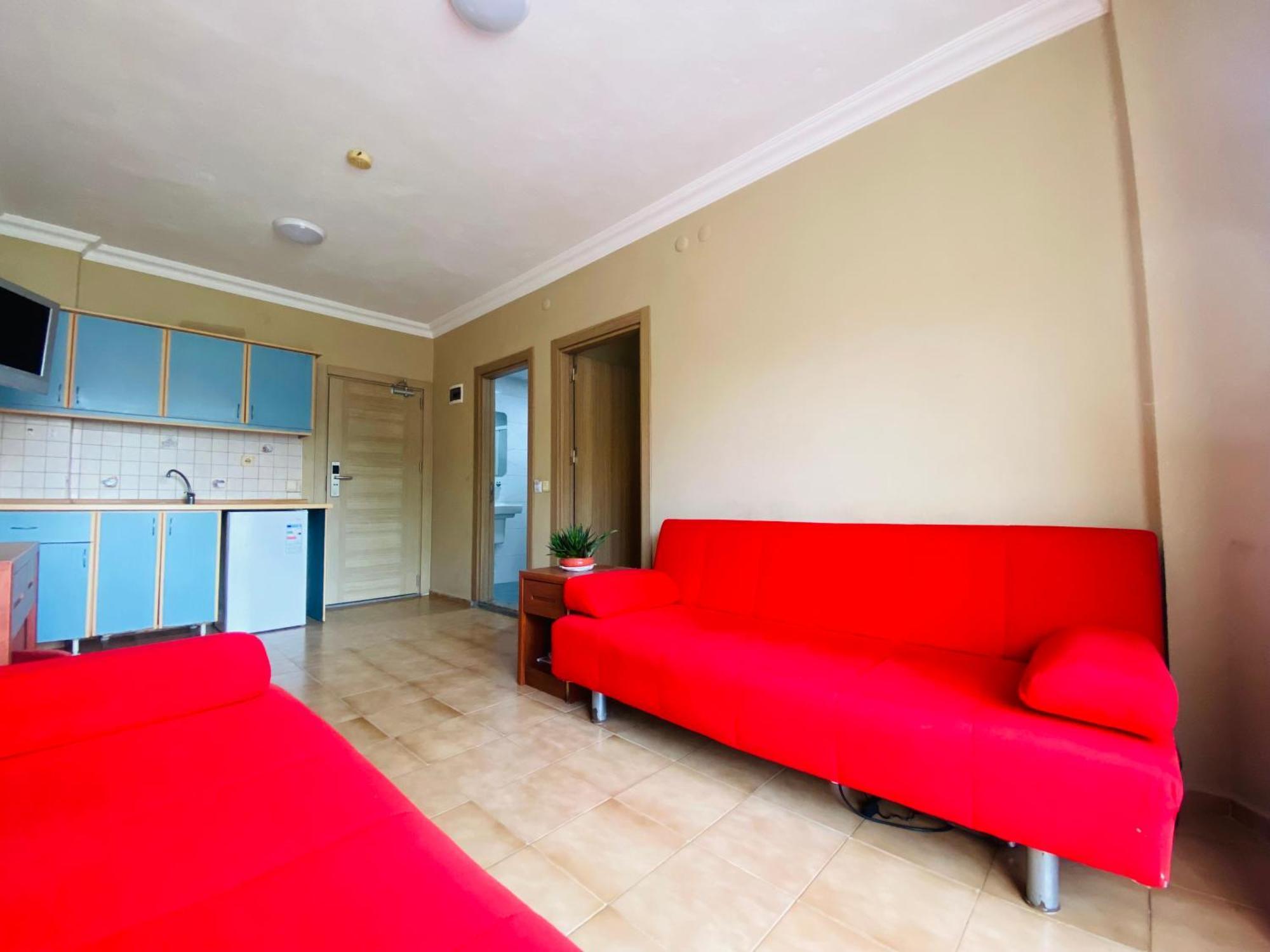 Club Selen Icmeler Hotel Bagian luar foto